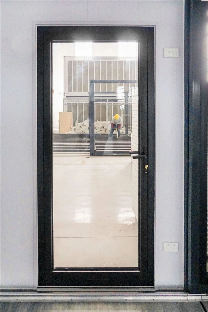 Slide Out Prefabricated Container House